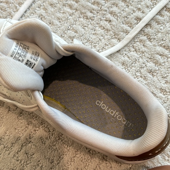 Adidas sneakers size W9 - Picture 5 of 5